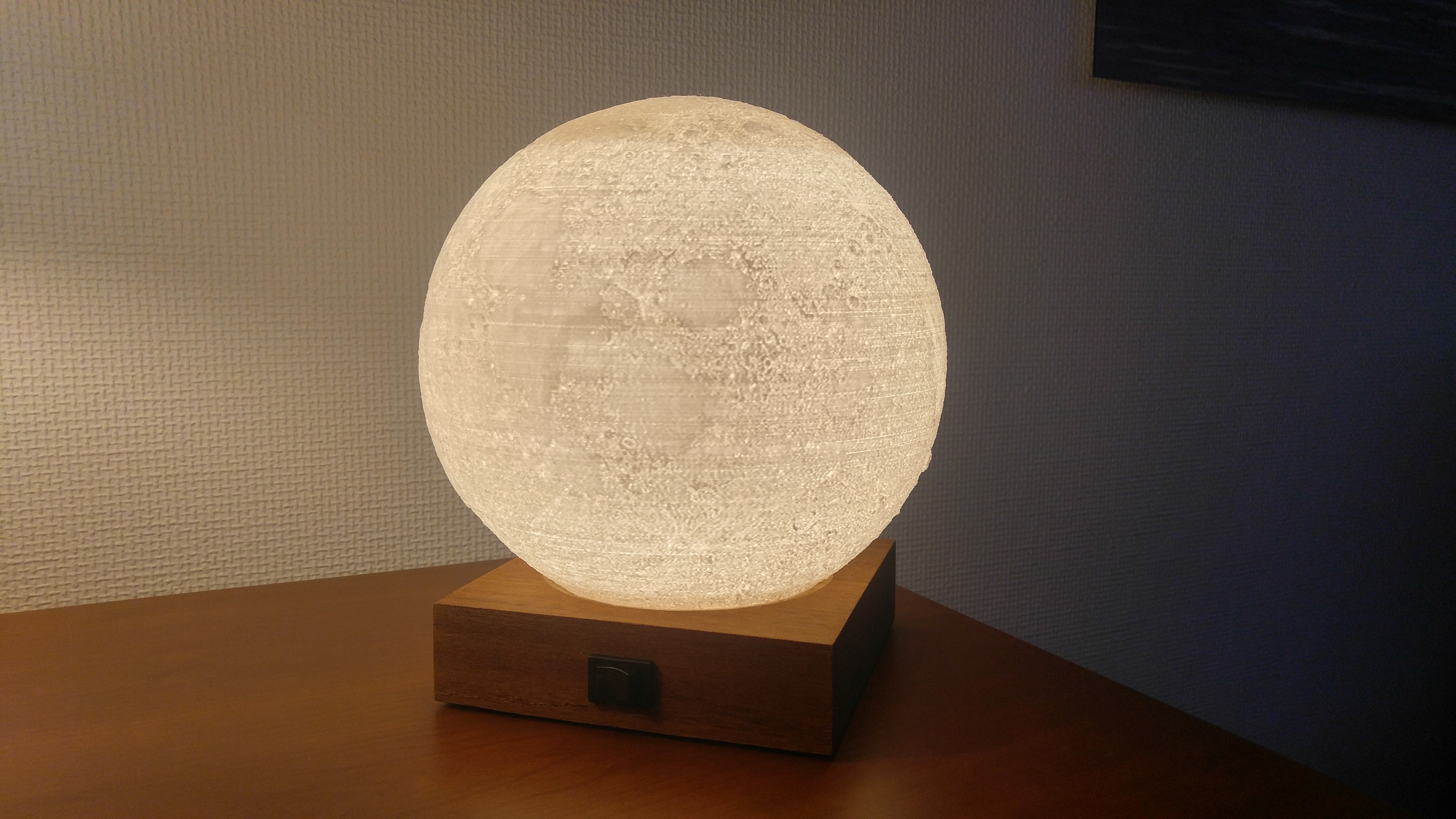Esthetic Lunar Lamp (Glowing Moon) with base