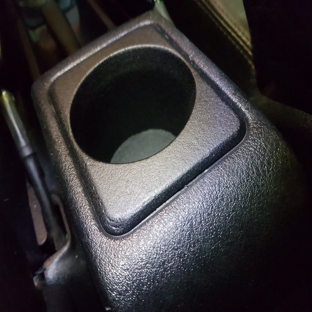 Peugeot 306 Cup Holder (Center console)