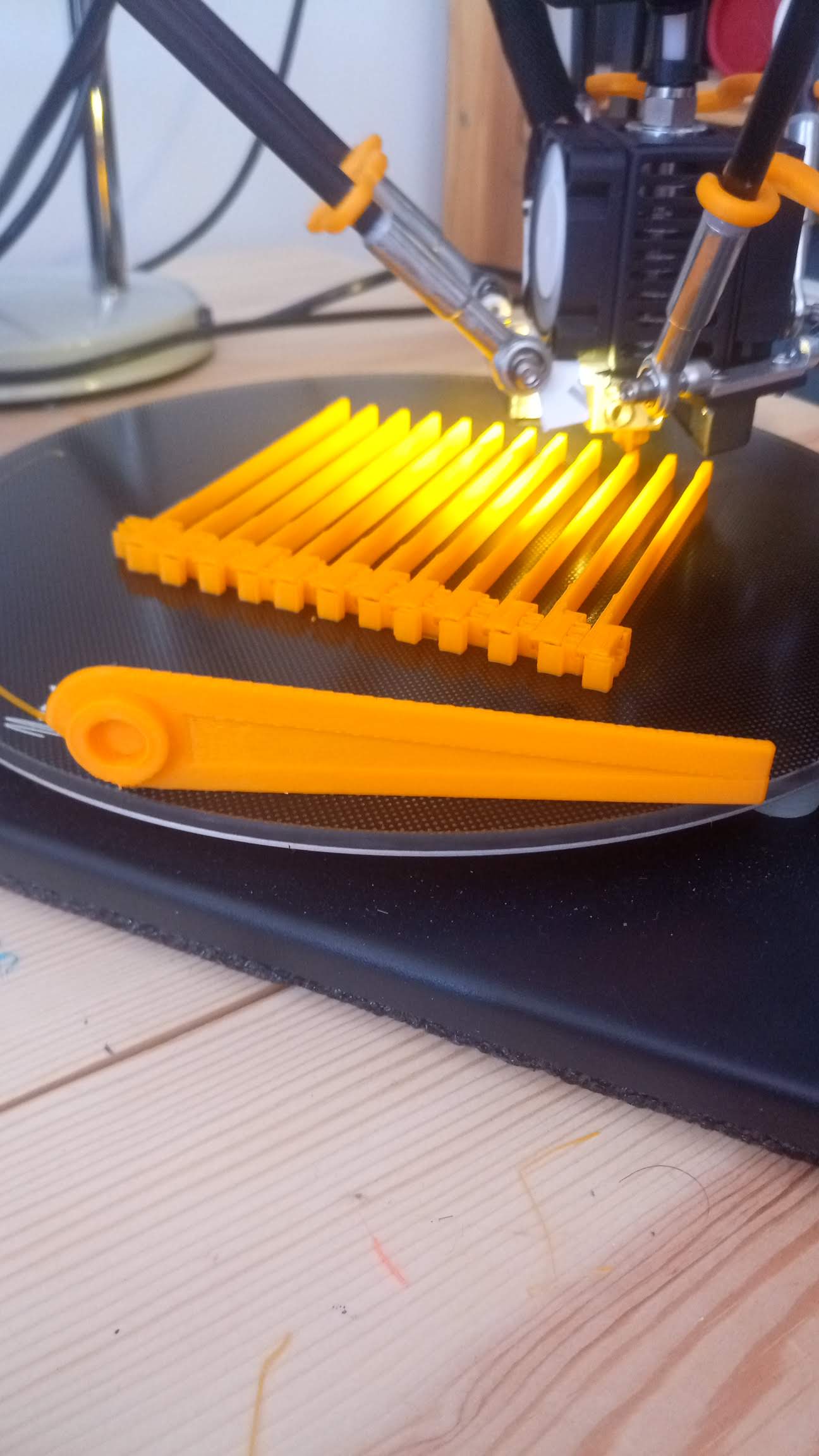 Vertically printed replacement blade for Bosch trimmer (ART 26-18LI)
