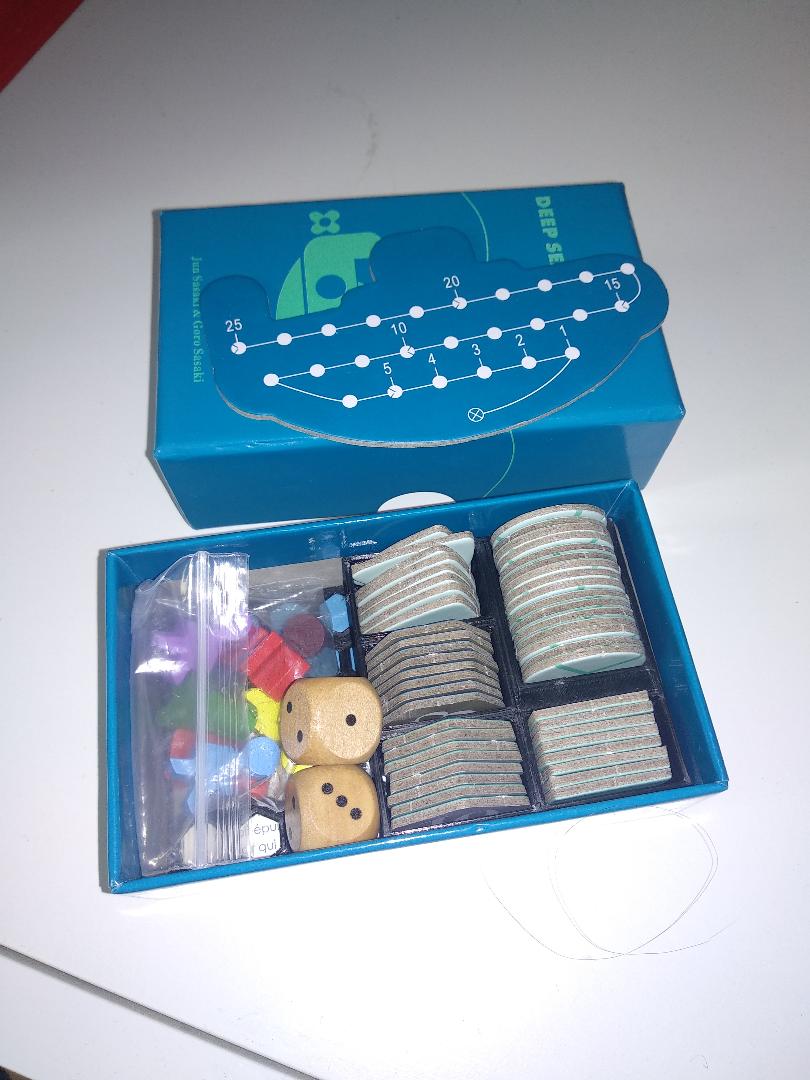 Deep Sea Adventure insert