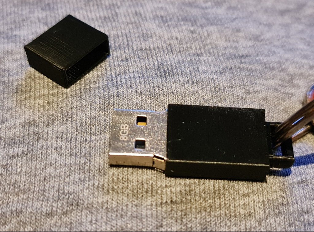 Simple USB Keyring Case