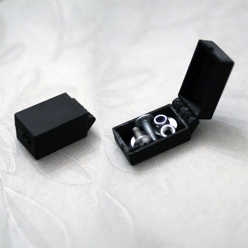 Parametric Hinged Latch Box