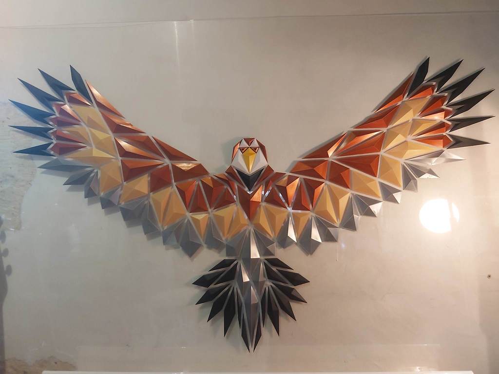 Geometric eagle wall design