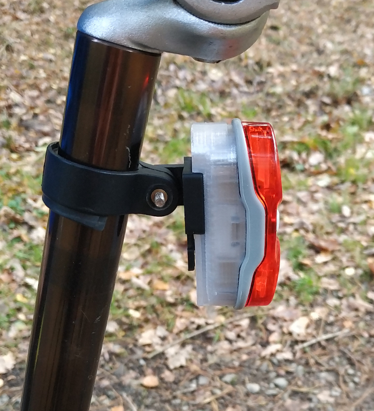 2-eye rear bicycle light case