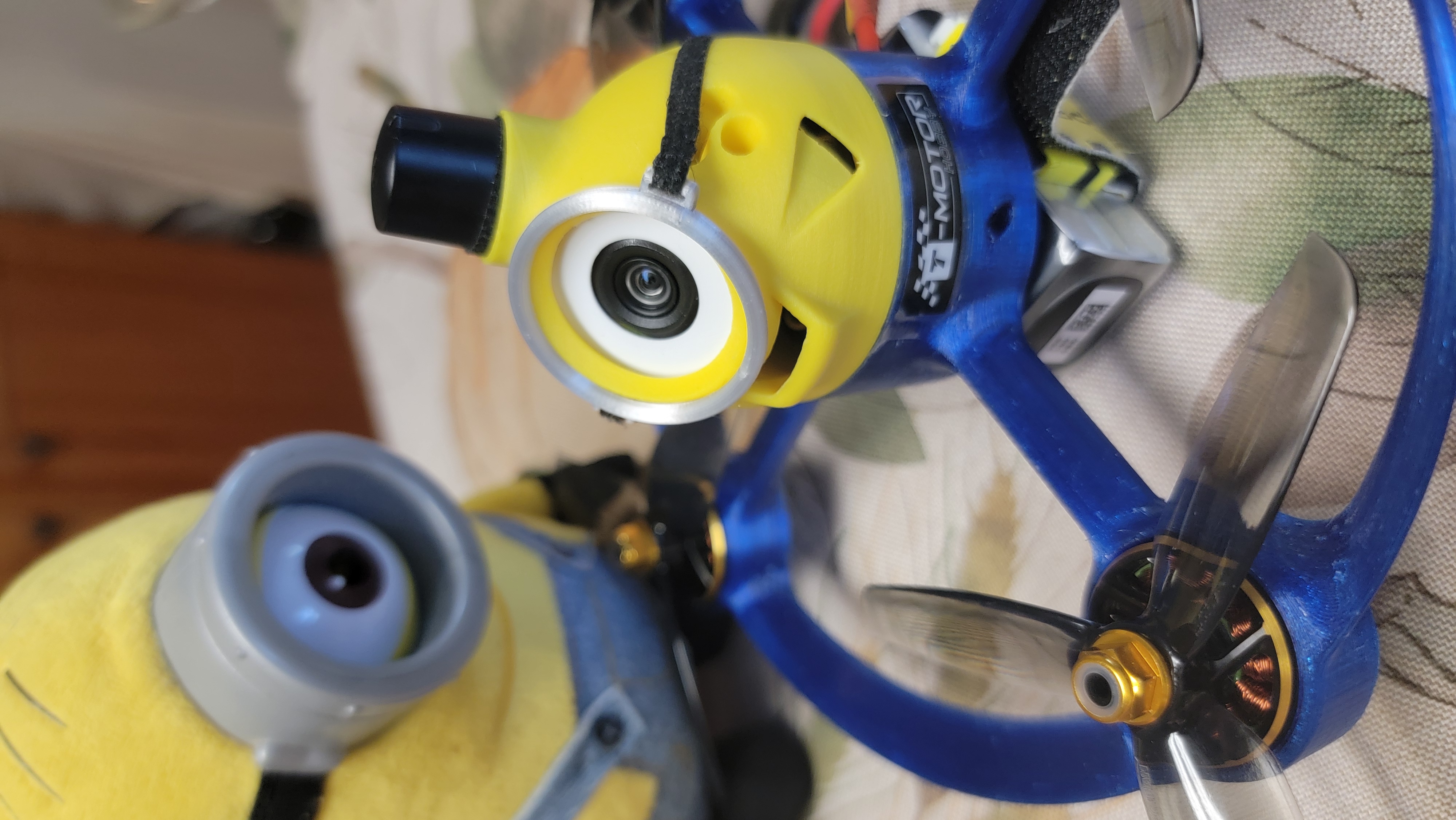 AeroBot Aero Ring 4inch - 'minion attire'