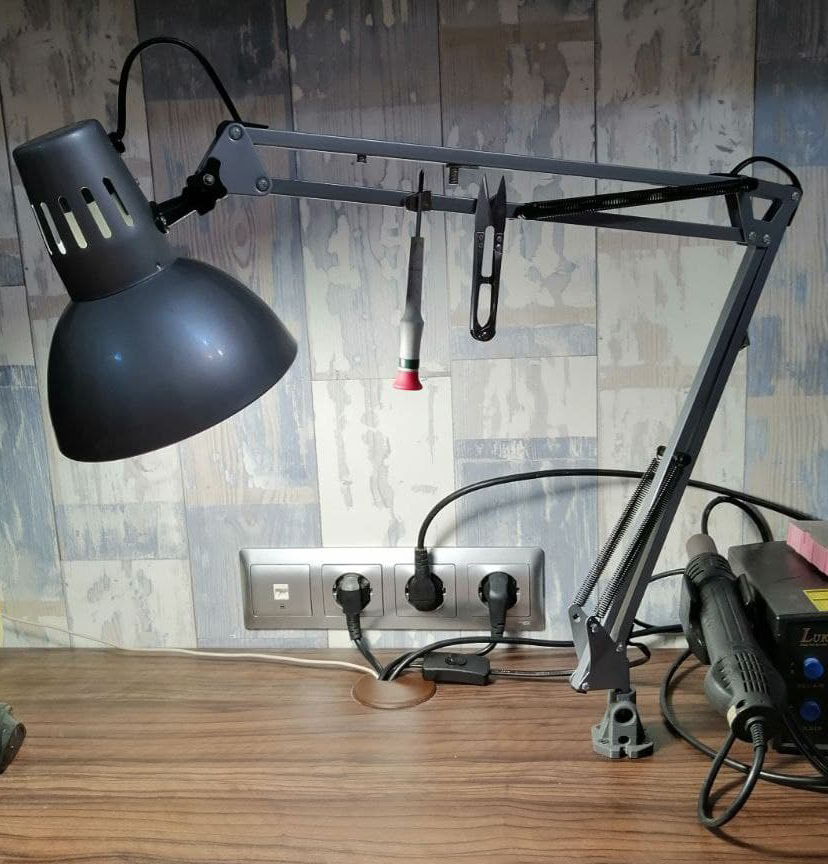 Desk Lamp Mount