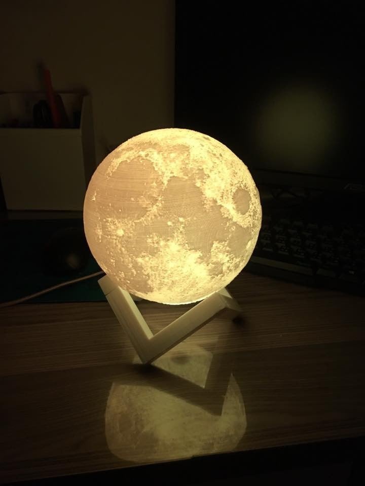 moon light with stand