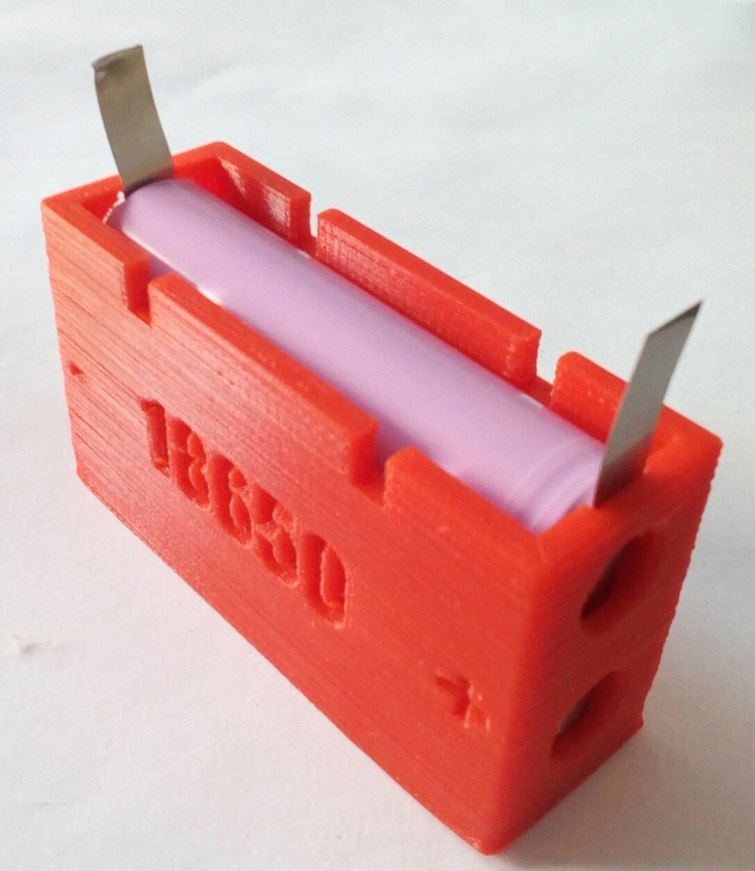 Aligning jig for spot welding two 18650 Lithium cells in parallel