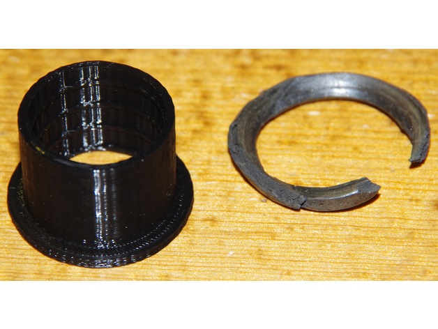 Dumbbell weight plate bushing