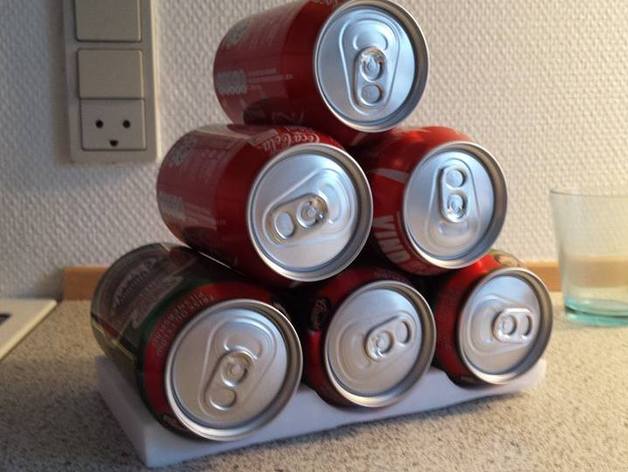 Six pack can holder
