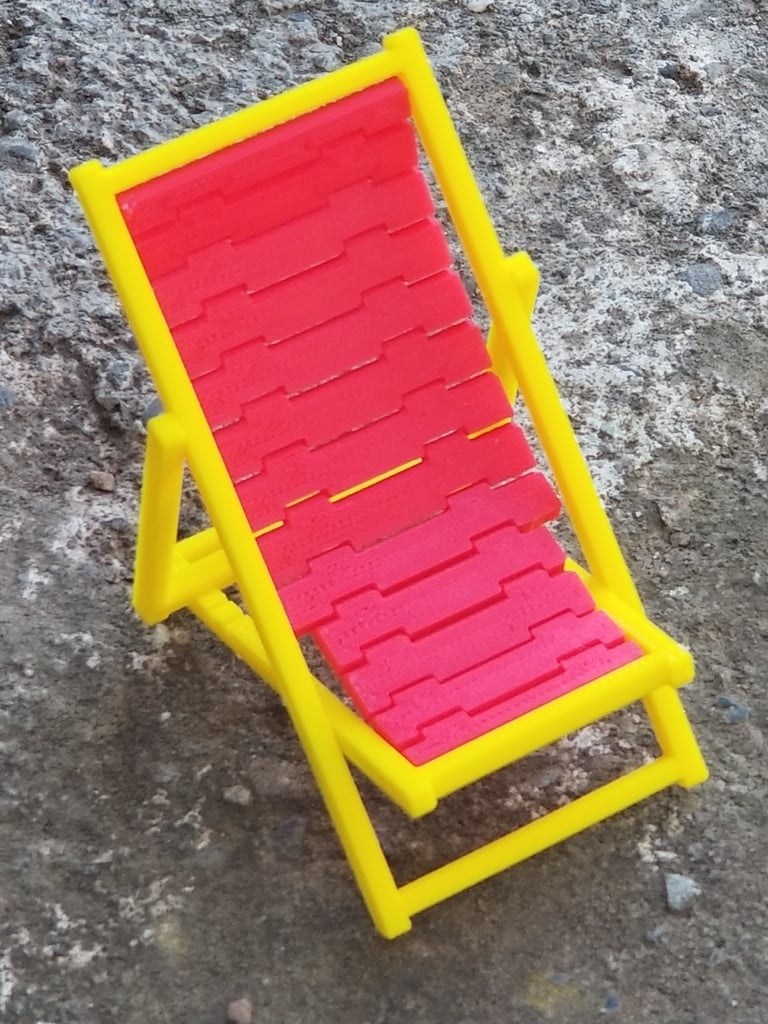 Classic beach folding chair