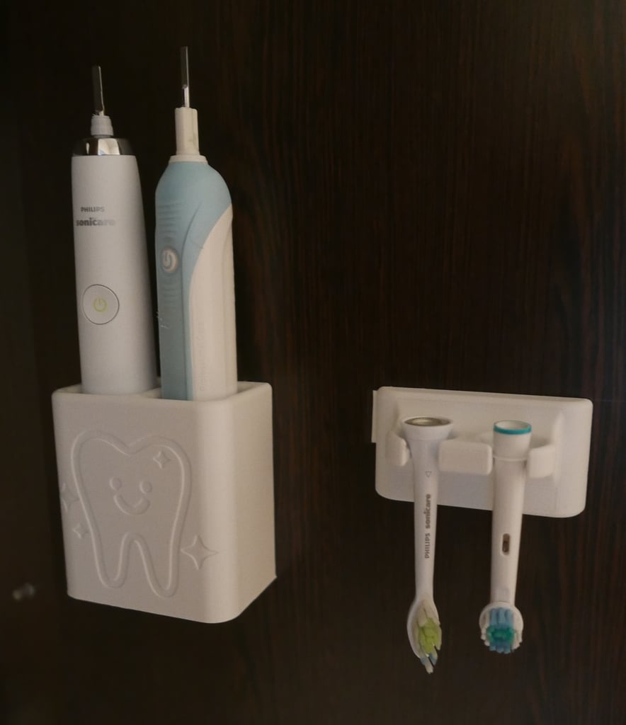 Electric toothbrush holder 