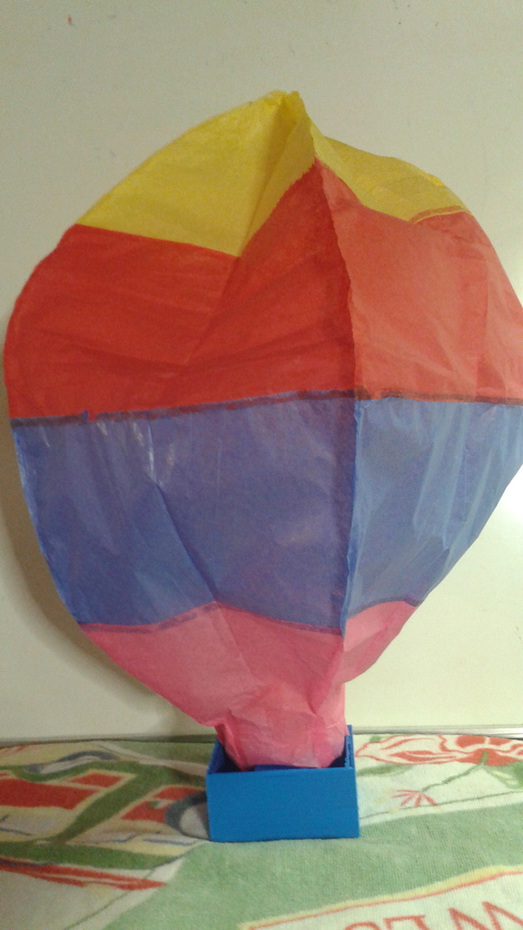  Air Balloon Solar-Powered