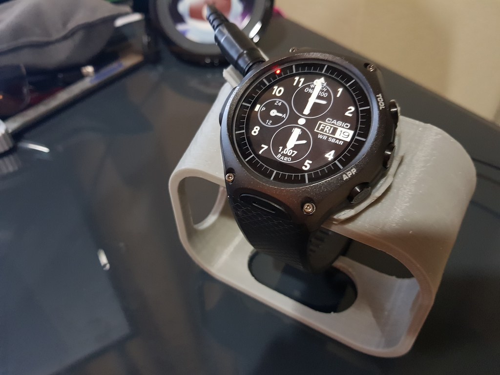 Casio WSD-F10 smart watch cradle