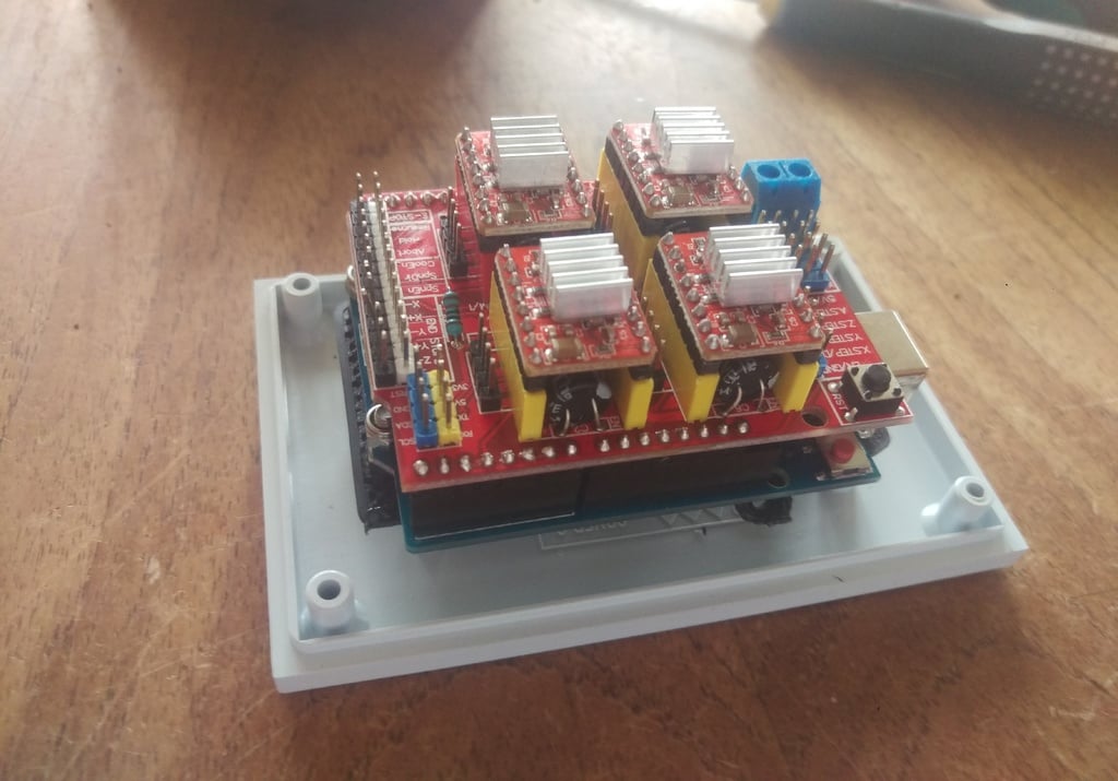 Boxing Arduino with CNC shield V3