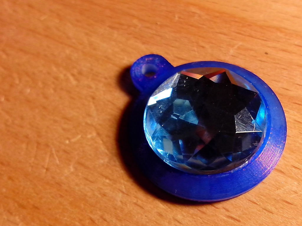 Necklace with fake Rhinestone Crystal