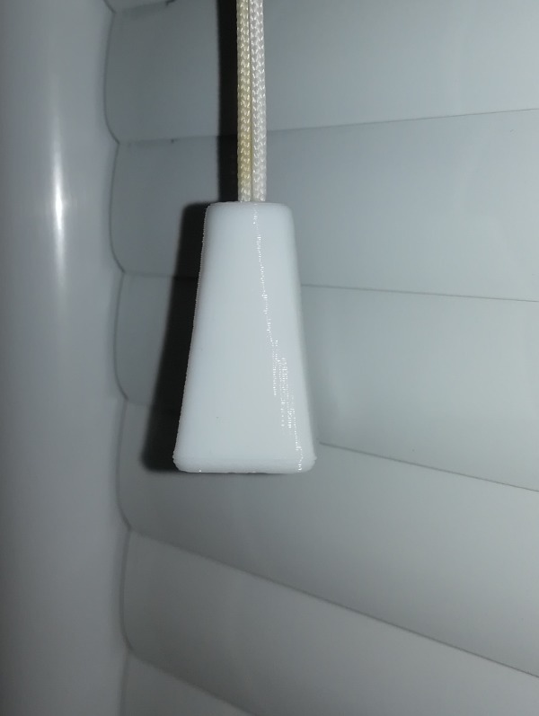Window blinds pull up pull down holder