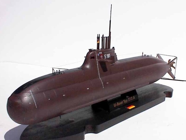 Type 212 Submarine U-Boat rubber band powered