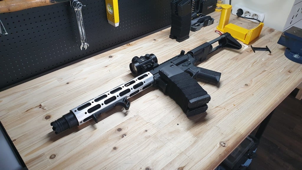Ares Amoeba 013/014 Honeybadger foregrip