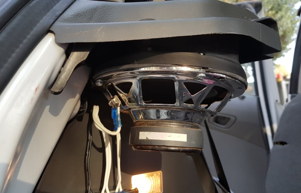 Chevrolet Spark rear speaker adapter (6x4 to 6.5)