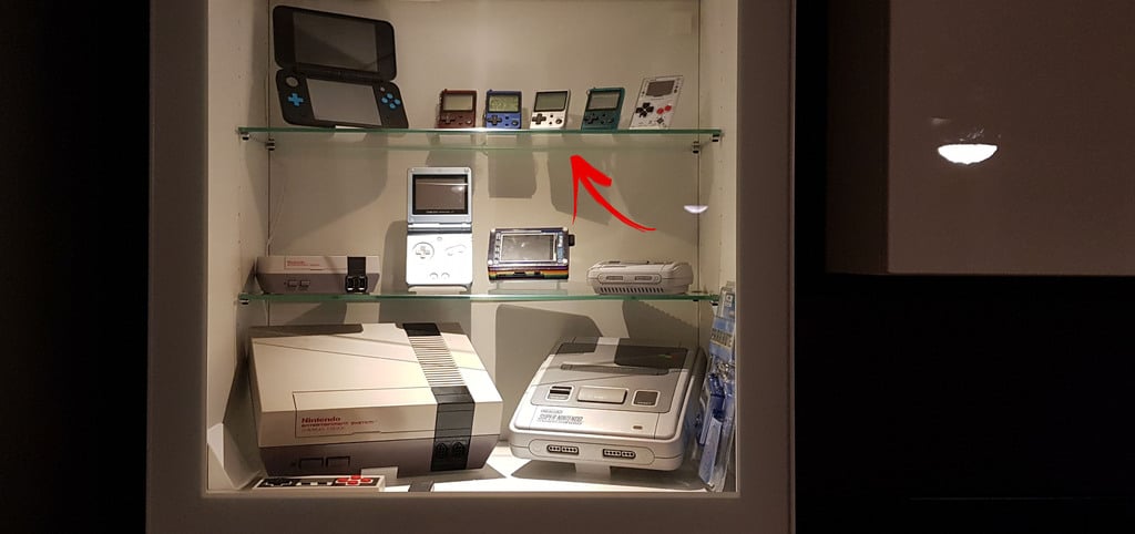 Minimalistic Nintendo Gameboy Console Stand