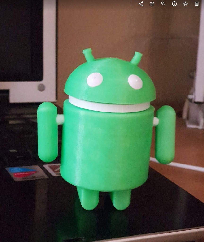 Android Bugdroid figure