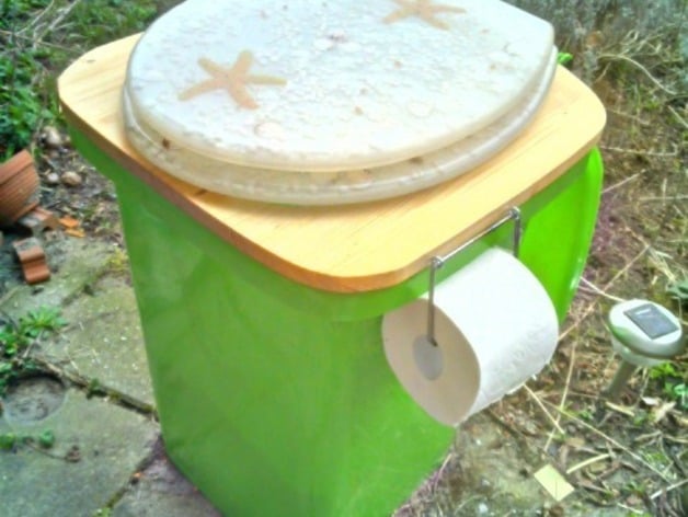 Compost toilet