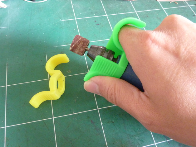 Precision handle for mini-drill / Dremel like  with finger protection - Poignée de précision pour mini-perceuse / Dremel avec protection des doigts.