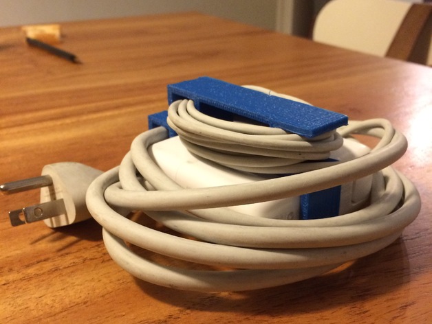 Mac power supply cords organizer