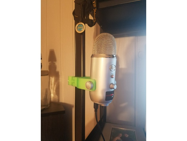 YETI Blue microphone mount