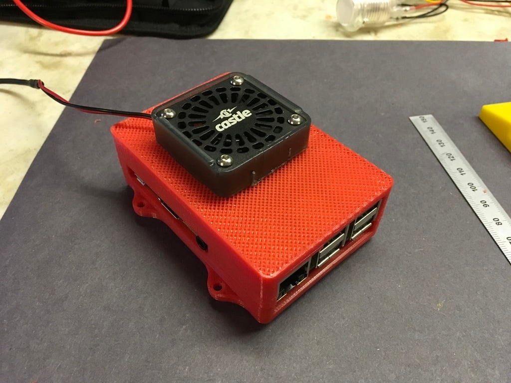 Raspberry Pi 3 Fan Case