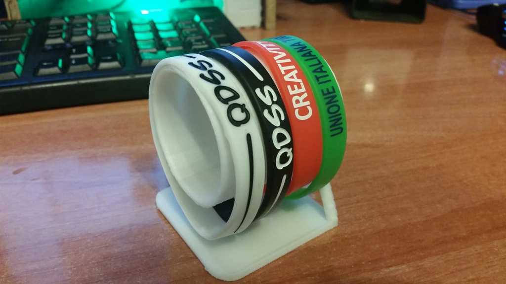 rubber bracelet holder