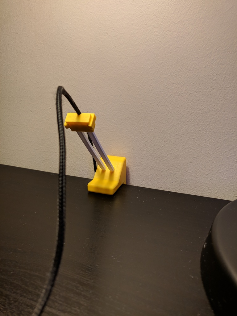 Mountable Mouse Cord Bungee