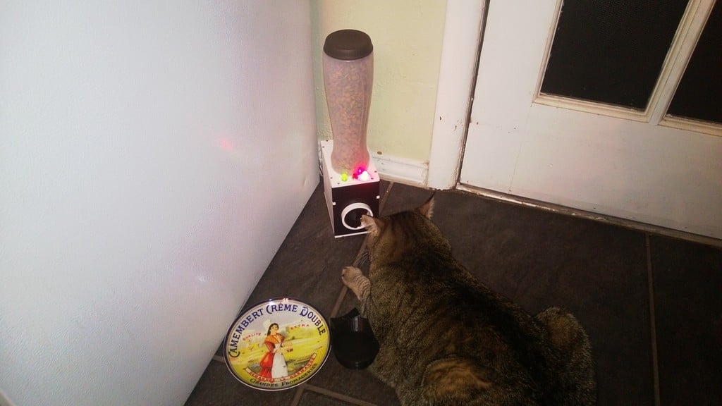 Cat Feeder Frame