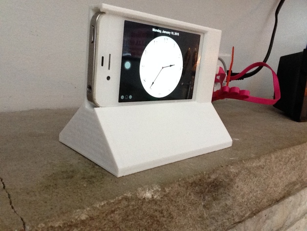 iPhone 4 alarm clock dock