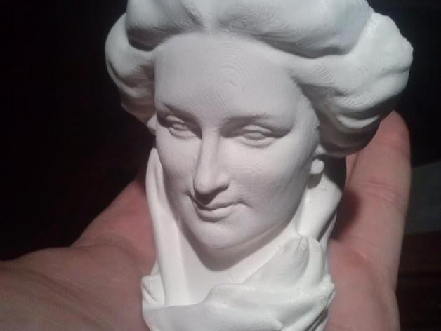 Maurice Xhrouet's woman head statue