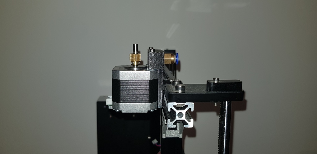 Motor support extruder for bowden