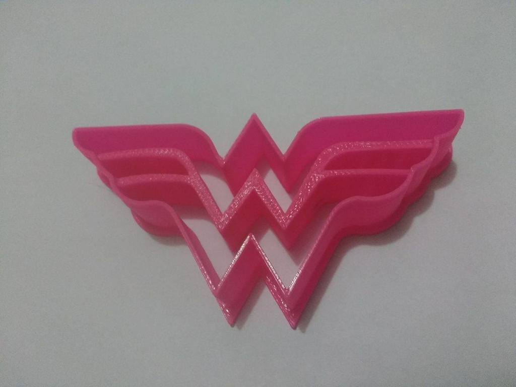 Wonder Woman cookie cutter