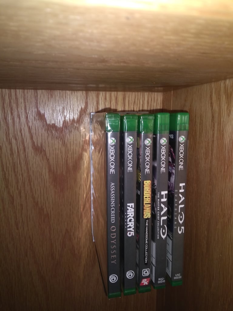 Xbox One Game Case Wall Mount