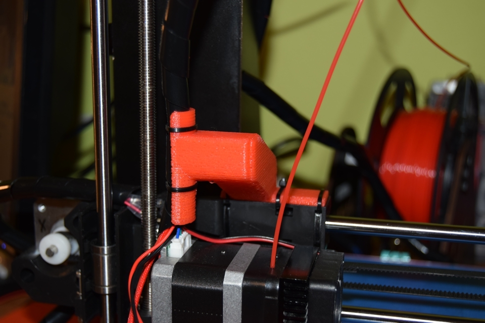 Cable holder for the 3D printer printhead CLC