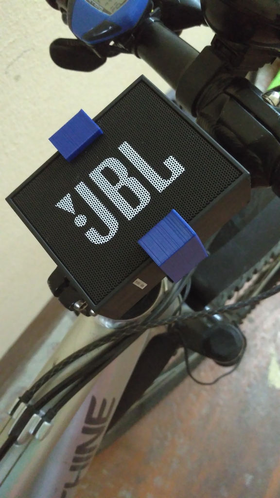 JBL Go bicycle mount (parametric)