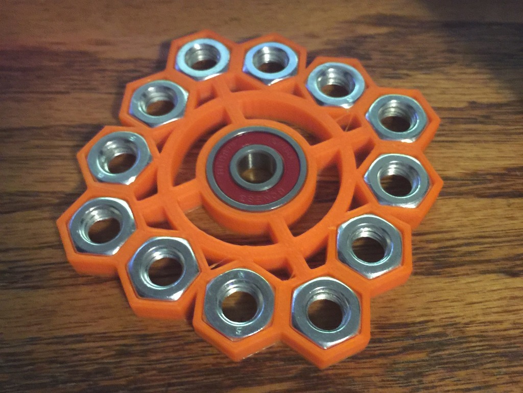 Fidget Spinner with M8 nuts 