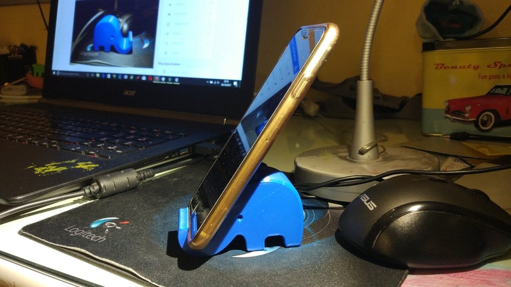 Elephant Phone Holder ( better poly/mesh quality)