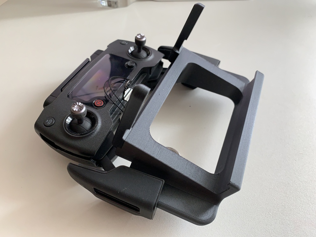 Mavic Pro iPhone X with wallet case 