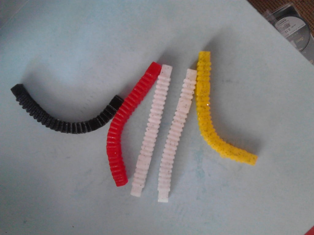 Fishing lure pixel worm master for silicone mold