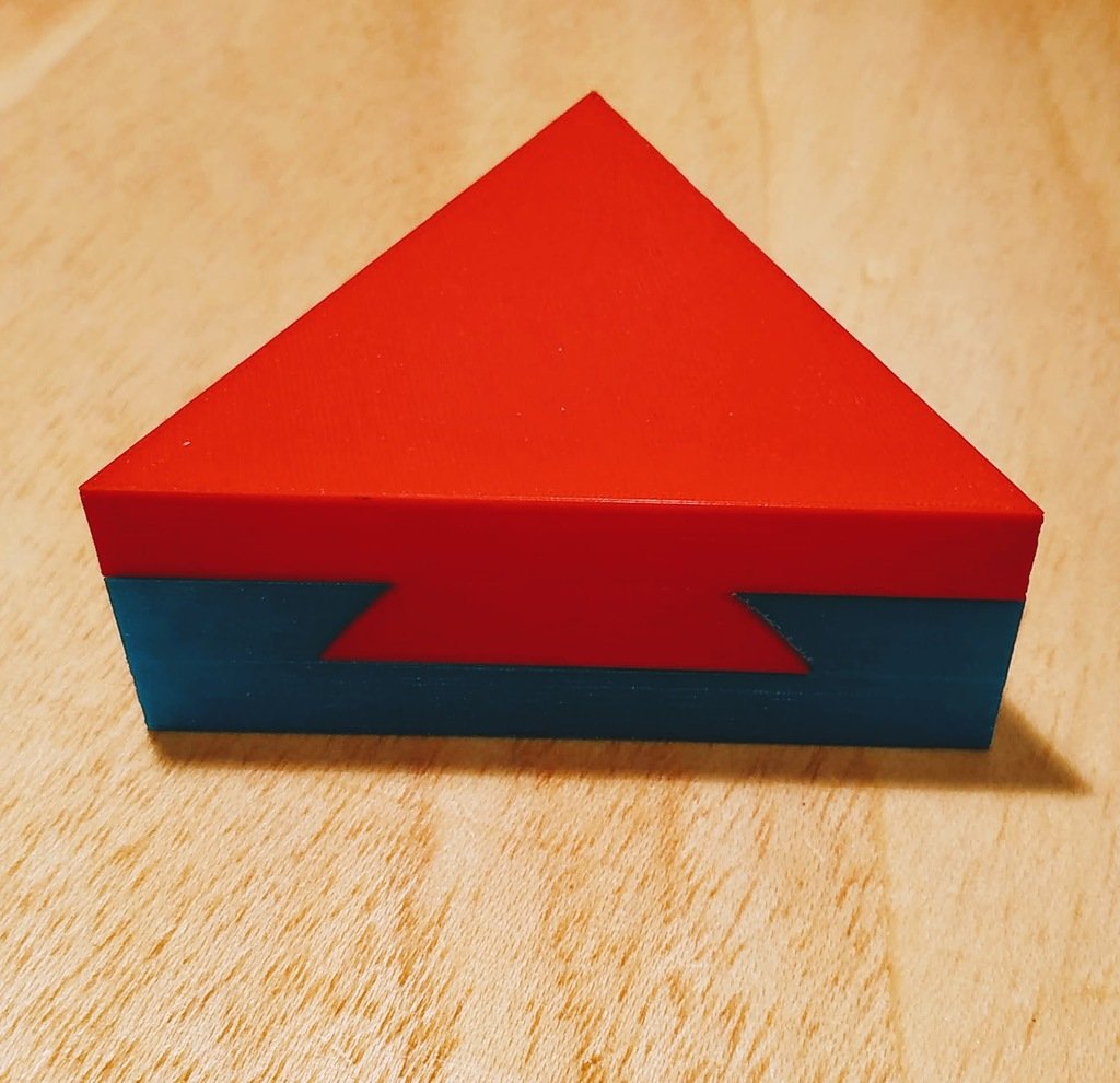 Dovetail Triangle