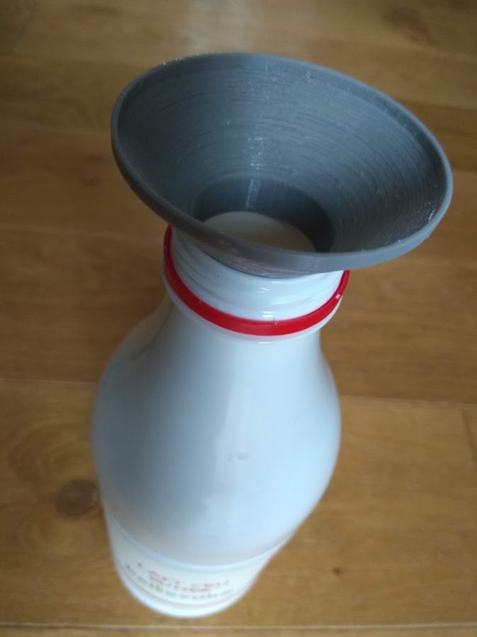 Milk bottle funnel