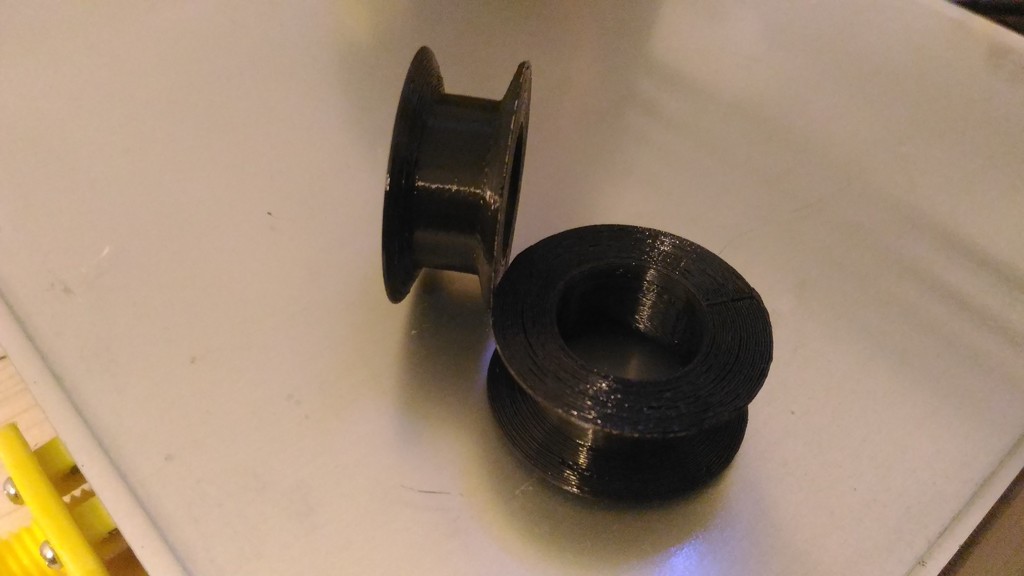 Mini and universal spool holder with 608zz B.b.