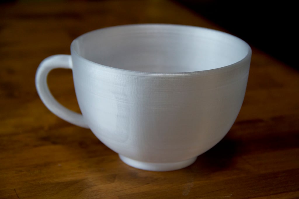 big round mug / tea cup