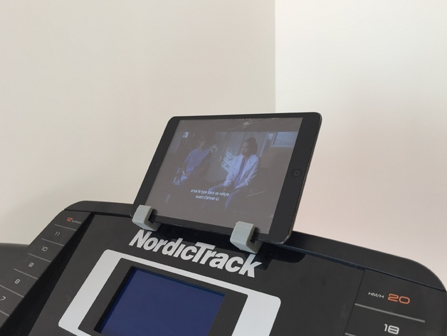 iPad adaptator for Norditrack C300 treadmill